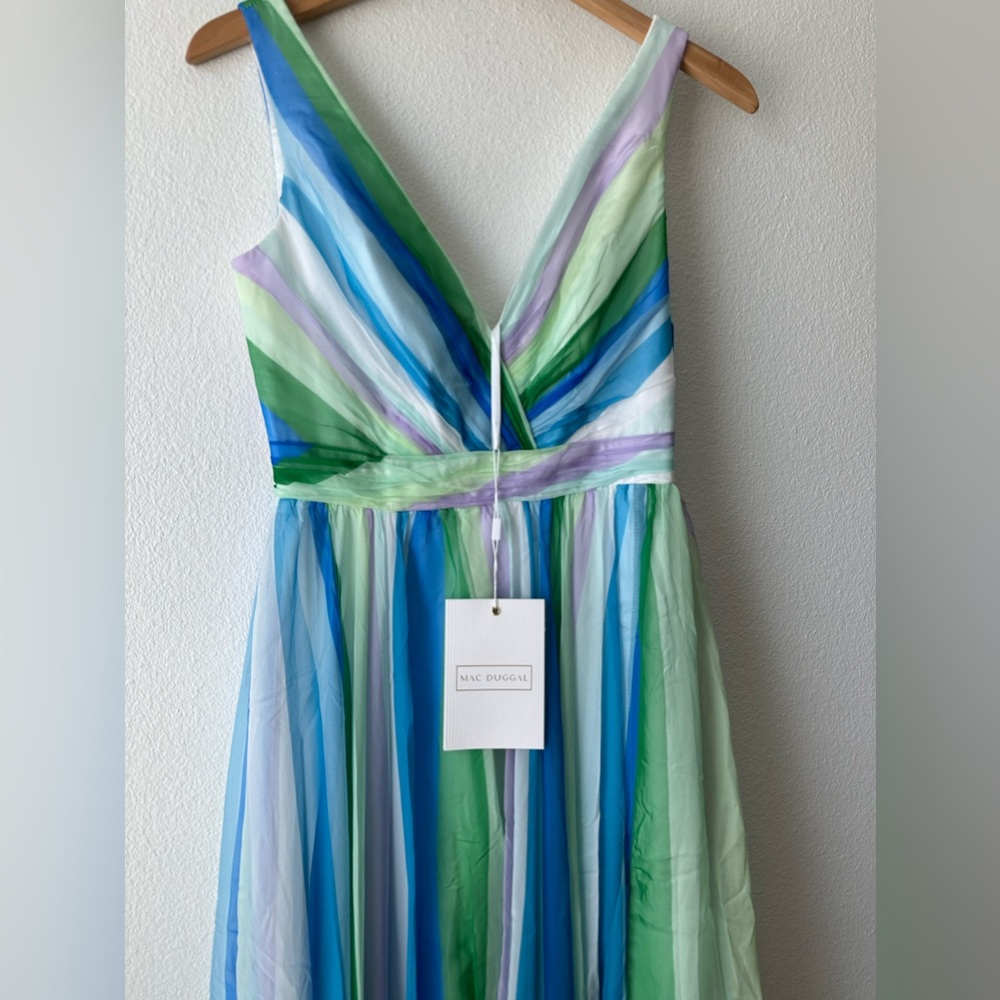 MAC DUGGAL | blue green multicolor stripe plunge maxi gown 4 - Picture 7 of 14